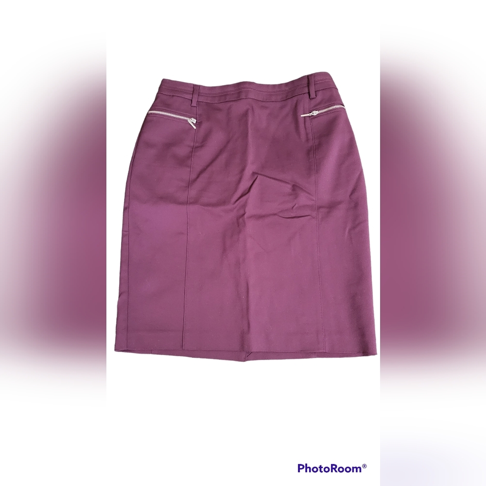 White House Black Market skirt size 4